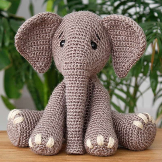 Bubba the Elephant Crochet Pattern – Step-by-Step PDF