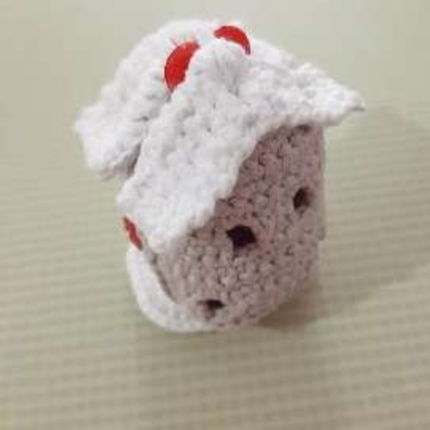 Bunny Holdhouse – Cute Amigurumi Bunny with a Little Home (PDF)